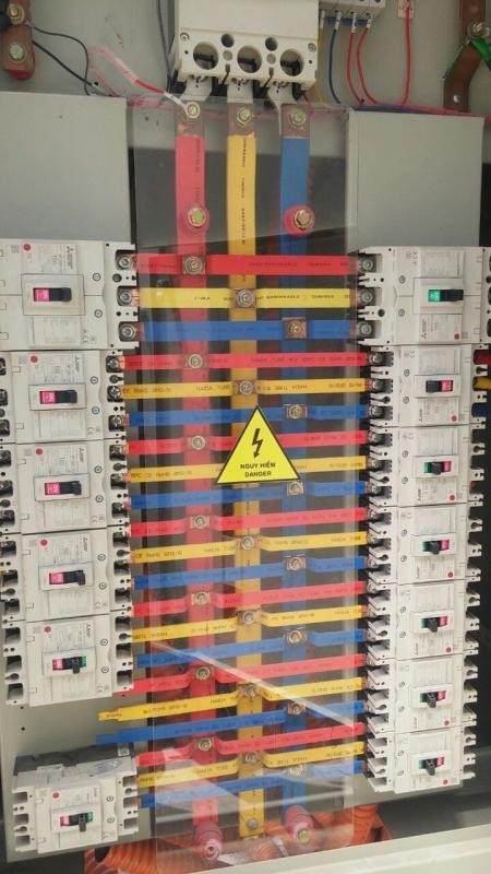 Manutenção elétrica predial