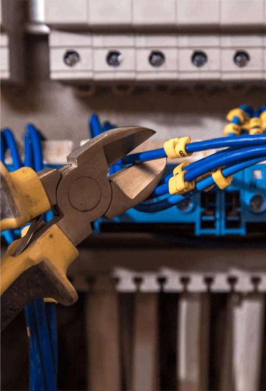 Cabeamento antigo - Dar manutenção ou substituir Cabeamento antigo - Dar manutenção ou substituir